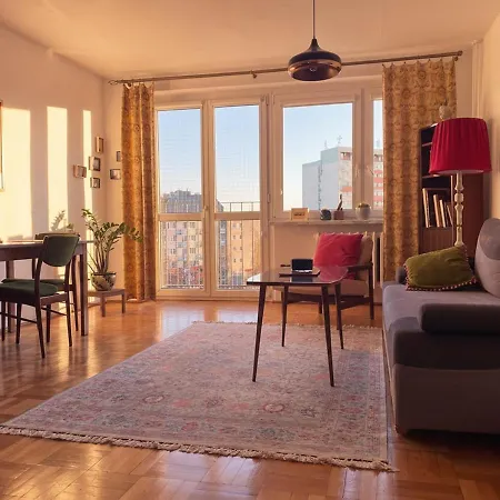 Art & Vintage - 2 Rooms, Close To Center Apartment *