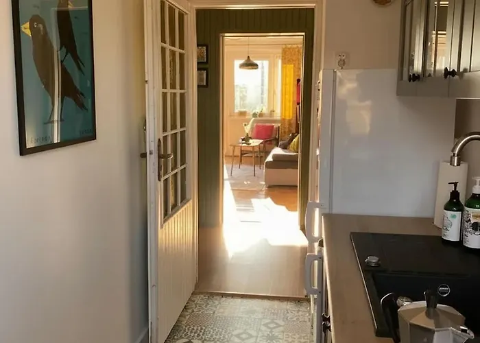 Art & Vintage - 2 Rooms, Close To Center