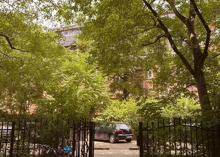 Art & Vintage - 2 Rooms, Close To Center Apartment *